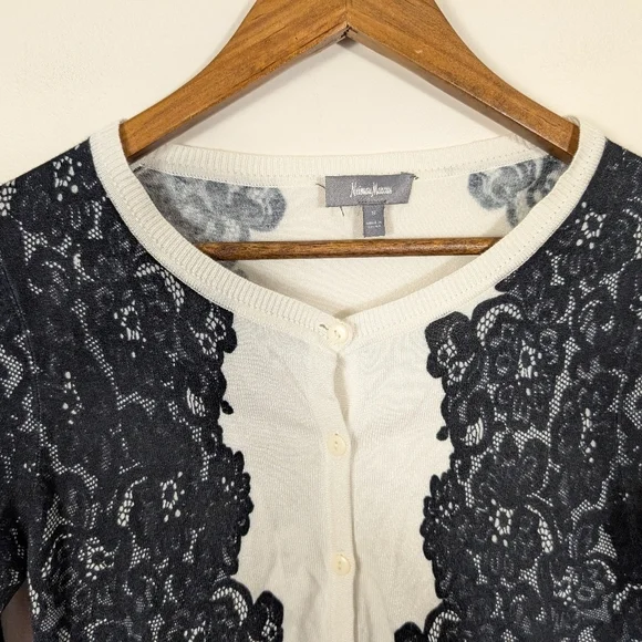 VINTAGE Nieman Marcus Rayon Black Lace Print & Ivory Knit Cardigan Sweater - Picture 6 of 7